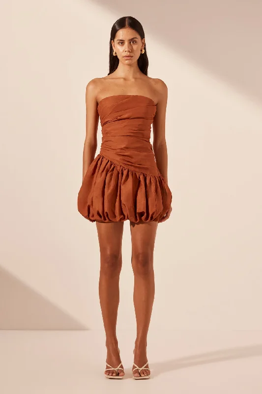 CELESTE STRAPLESS BUBBLE MINI DRESS - RUST